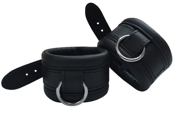 Leder Bondage Handfesseln gepolstert schwarz mit geschweißtem O Ring